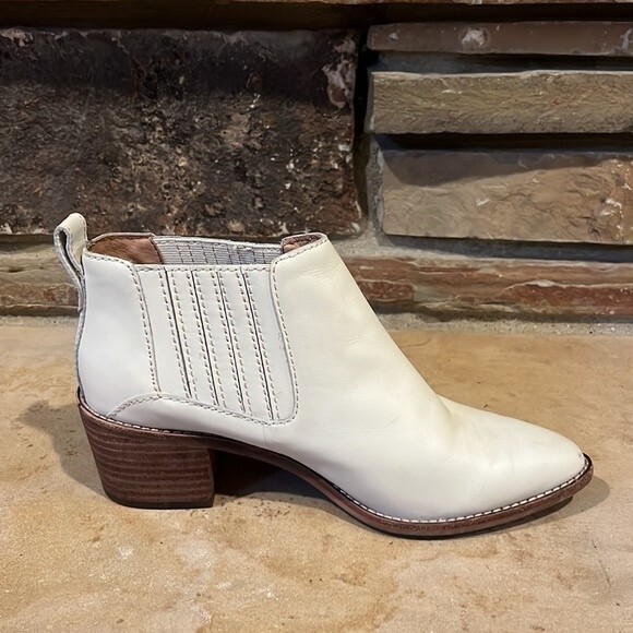 Madewell Bonham White Leather Bootie - Picture 6 of 10